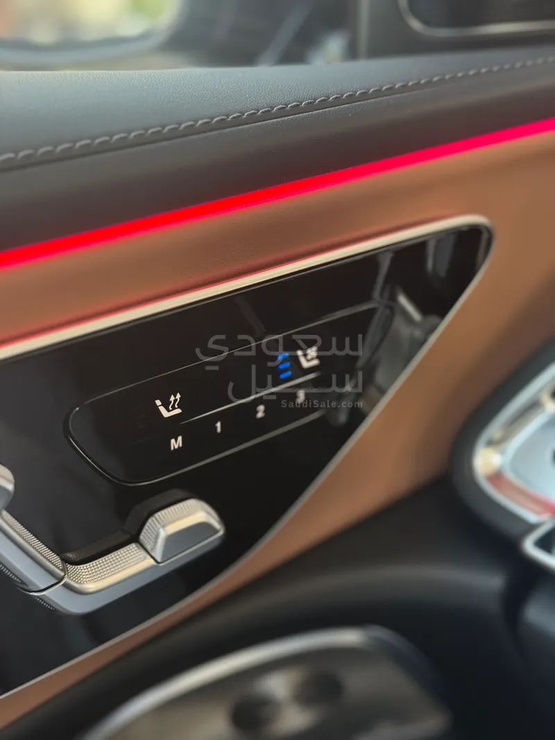 2025 مرسيدس - بنز إي 300