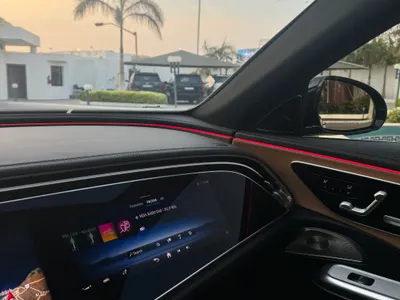 2025 مرسيدس - بنز إي 300