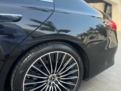 2025 مرسيدس - بنز إي 300