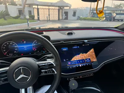 2025 مرسيدس - بنز إي 300