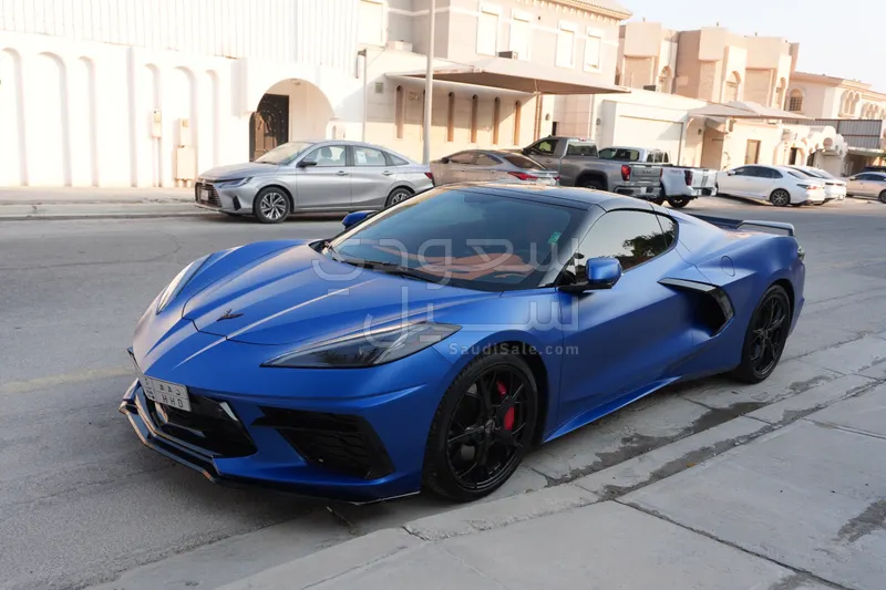 2020 شفروليه كورفيت سي 8