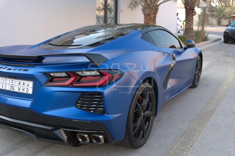 2020 شفروليه كورفيت سي 8