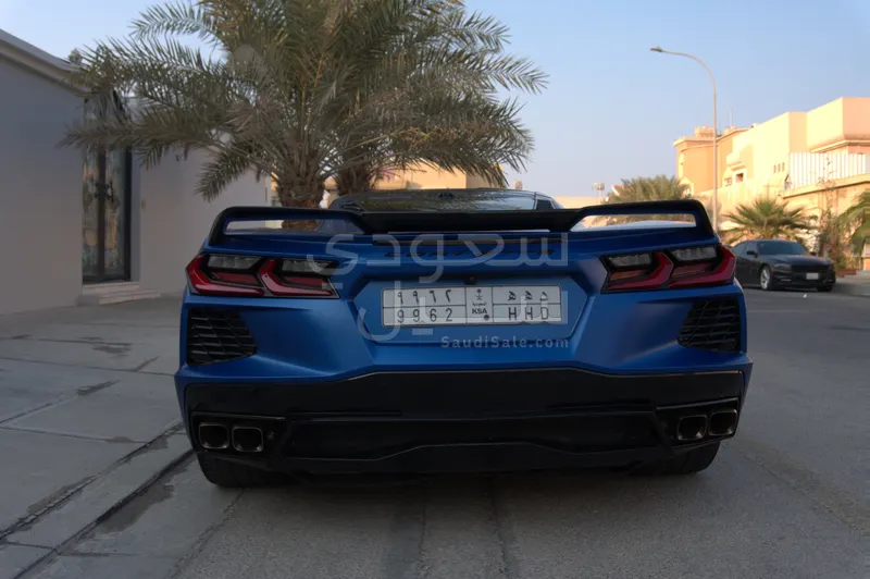 2020 شفروليه كورفيت سي 8