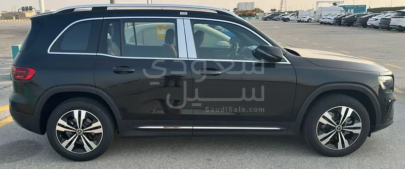 2025 مرسيدس - بنز جي إل بي 200