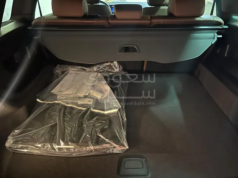 2025 مرسيدس - بنز جي إل بي 200