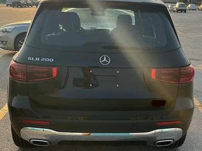 2025 مرسيدس - بنز جي إل بي 200