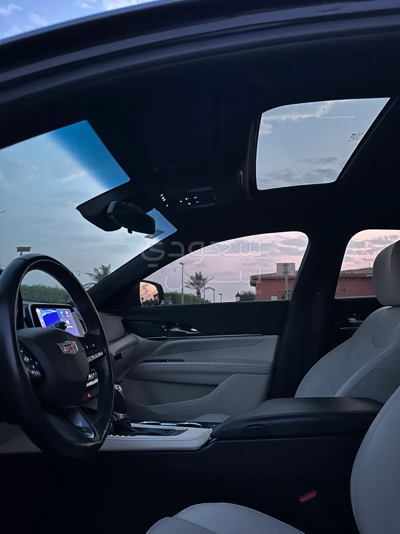 2021 كاديلاك سي تي 4