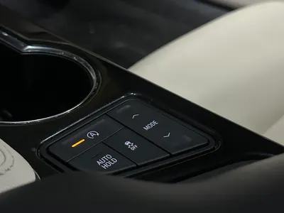 2021 كاديلاك سي تي 4