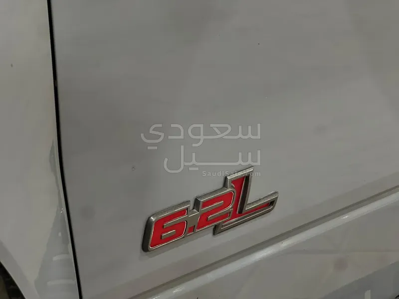 2014 فورد اف 150 اس في تي رابتر