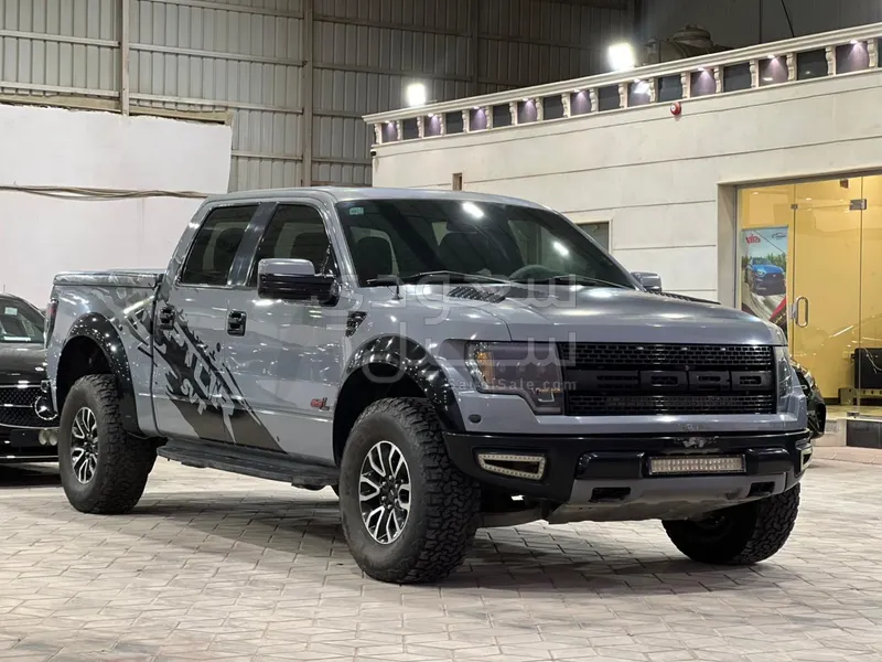 2014 فورد اف 150 اس في تي رابتر