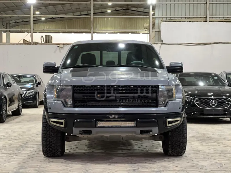 2014 فورد اف 150 اس في تي رابتر