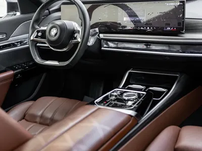 2023 بي ام دبليو الفئة السابعة 735أي