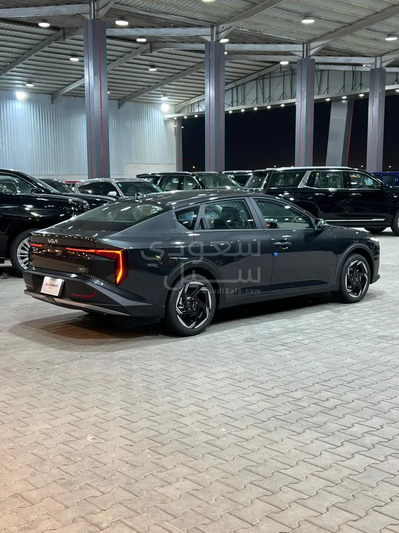 2026 كيا كاي 4