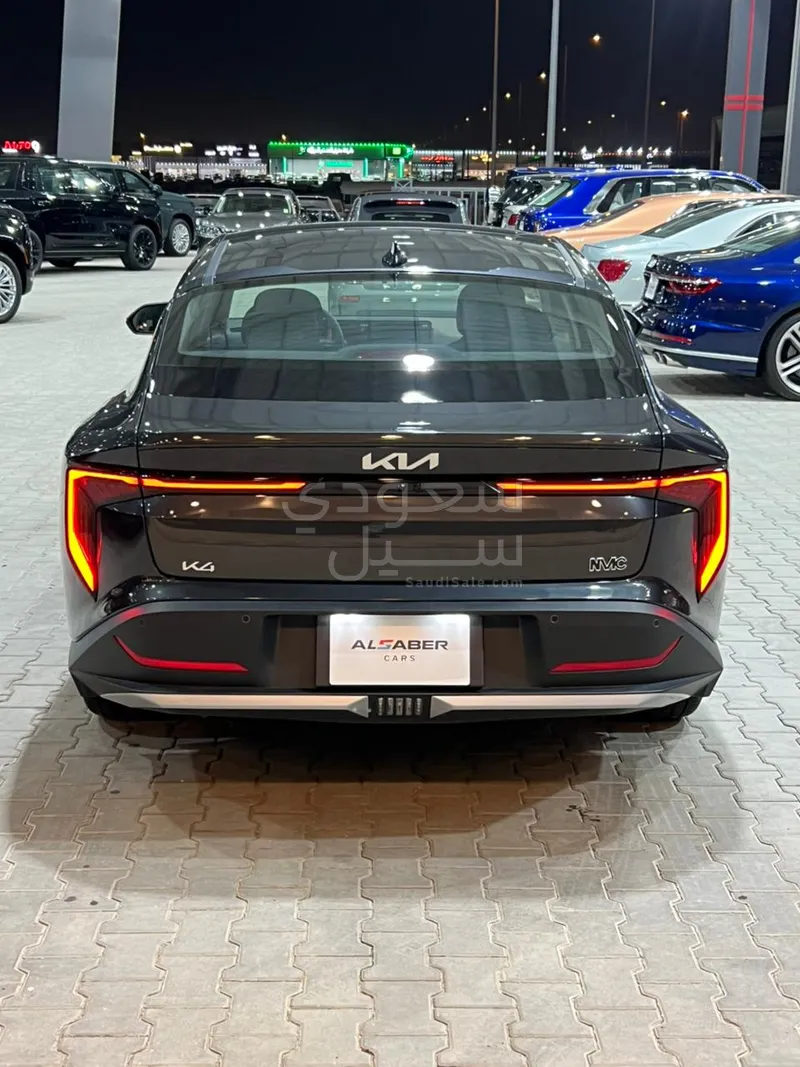 2026 كيا كاي 4