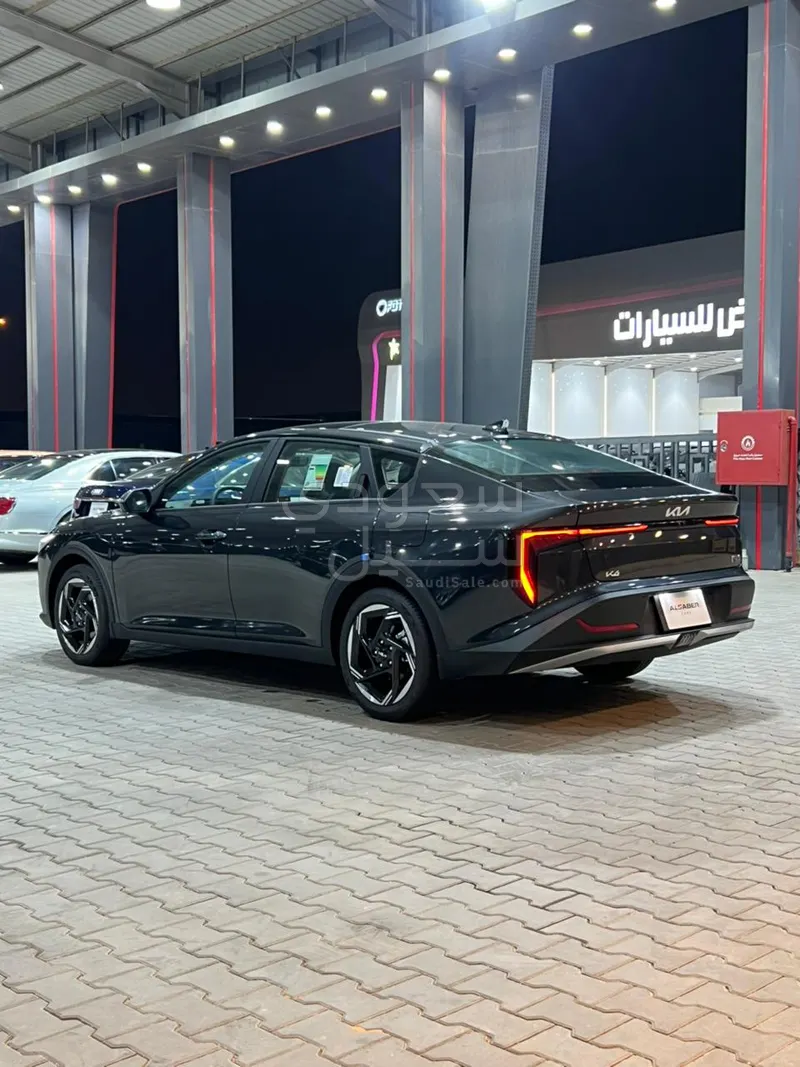 2026 كيا كاي 4