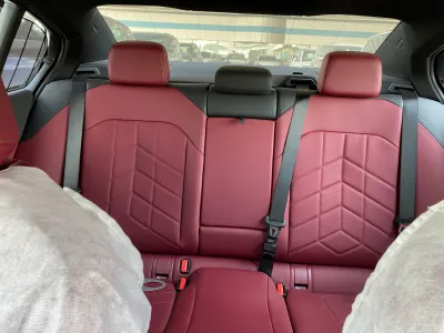 2026 بي ام دبليو الفئة الخامسة 520 أي إم كت