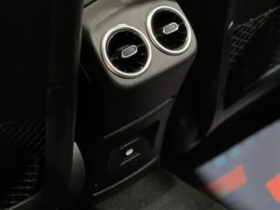 2026 مرسيدس - بنز أي 200