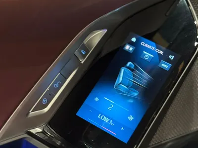 2026 بي ام دبليو الفئة السابعة 735أي