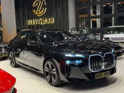 2026 بي ام دبليو الفئة السابعة 735أي