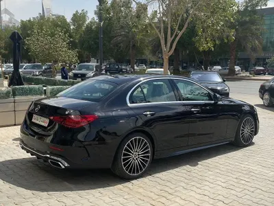 2025 مرسيدس - بنز سي 200