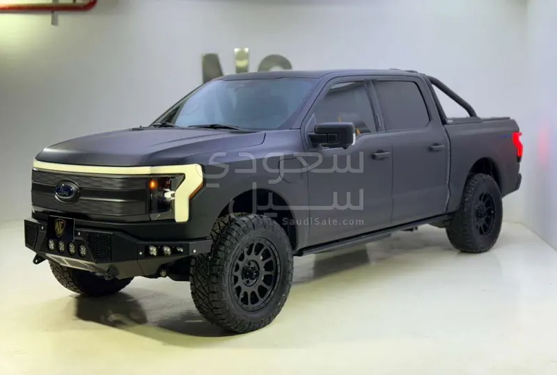 2023 فورد اف 150