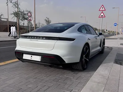 2024 بورش تايكان 4إس