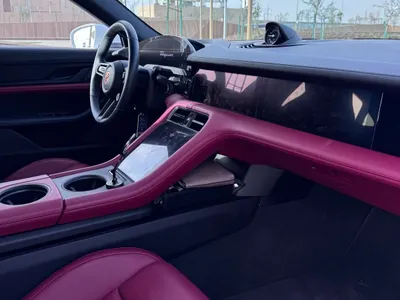 2024 بورش تايكان 4إس