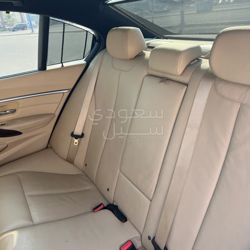 2018 بي ام دبليو الفئة الثالثة 320 أي