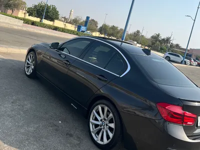 2018 بي ام دبليو الفئة الثالثة 320 أي