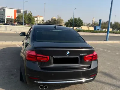 2018 بي ام دبليو الفئة الثالثة 320 أي