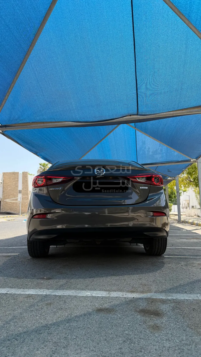 2016 مازدا مازدا 3