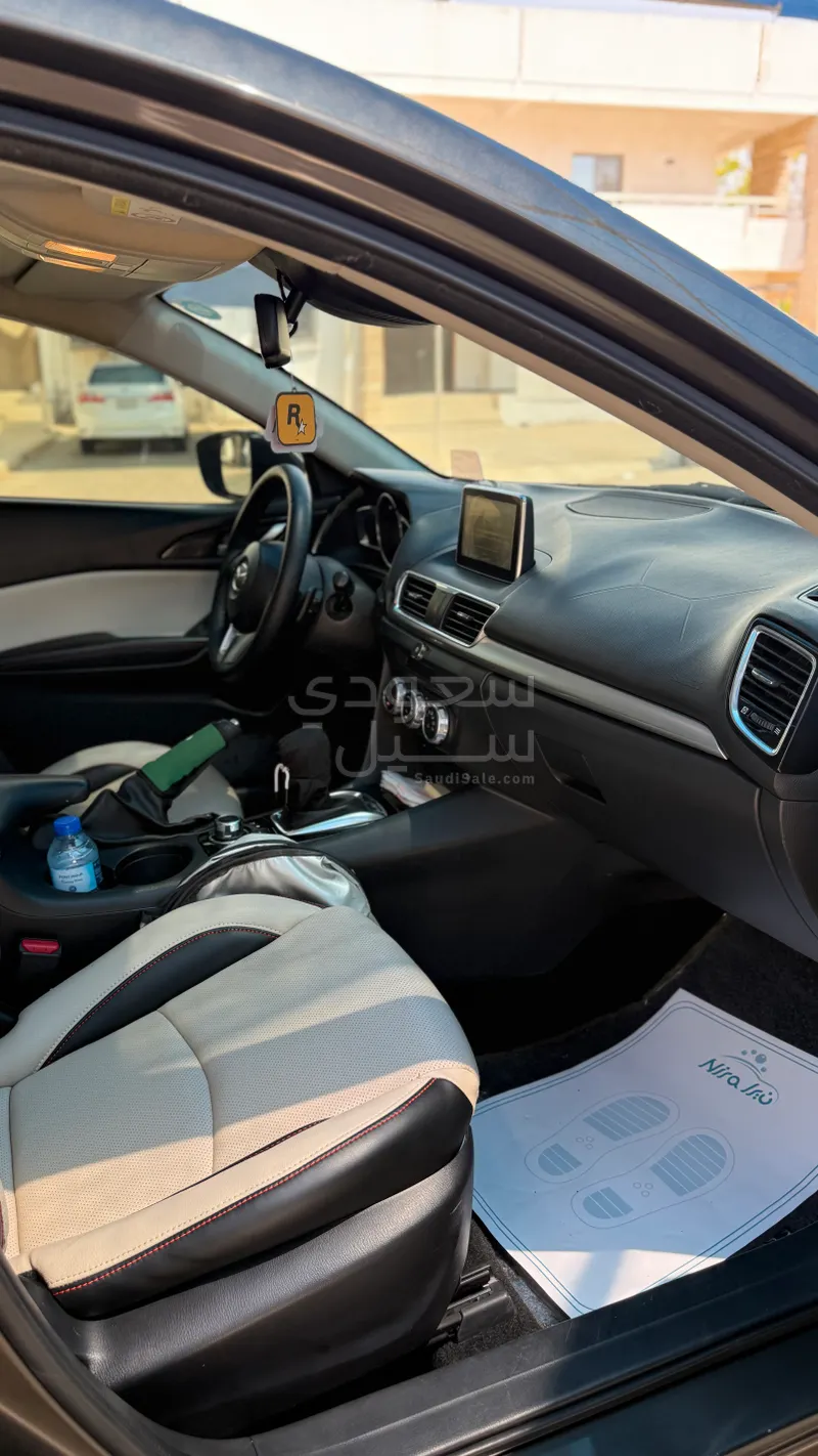 2016 مازدا مازدا 3