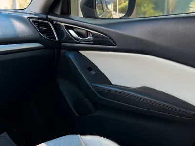 2016 مازدا مازدا 3