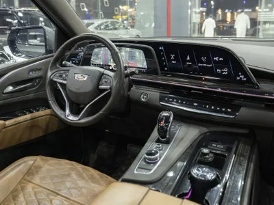 2023 كاديلاك اسكاليد سبورت