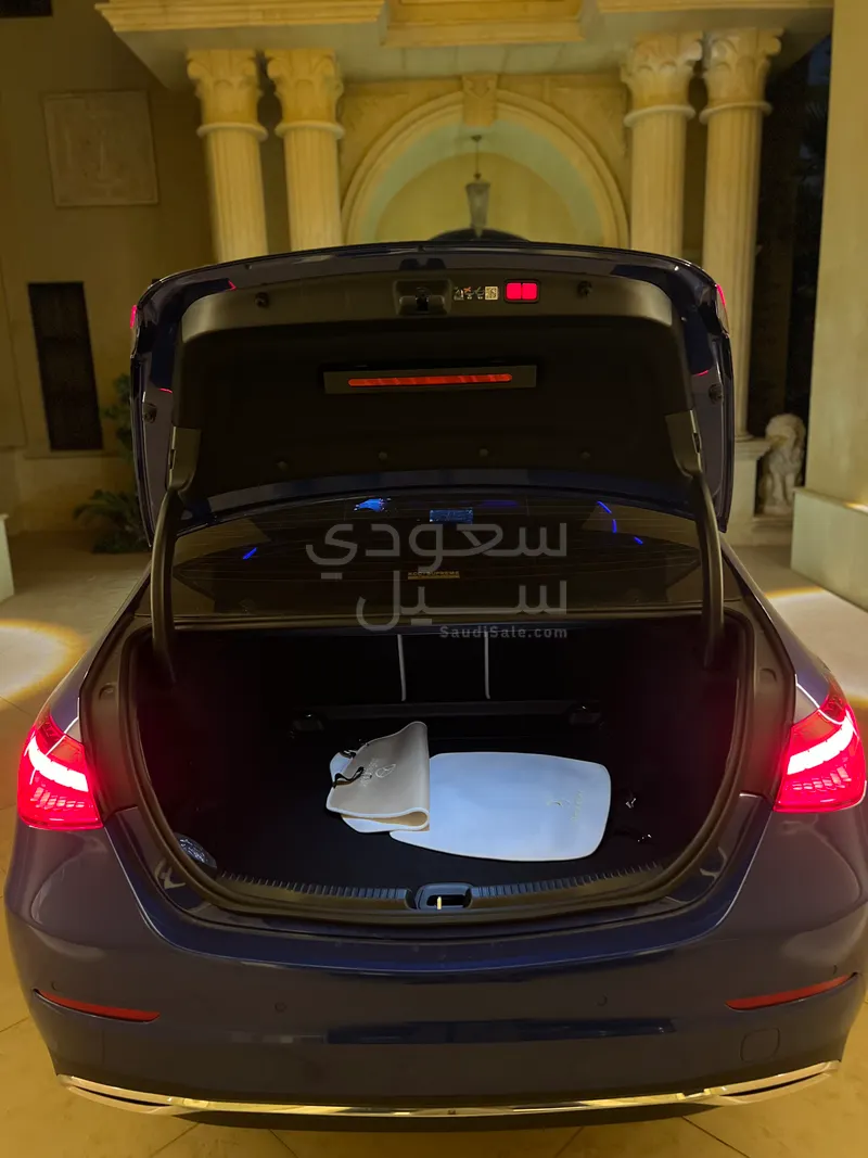 2024 مرسيدس - بنز سي 200