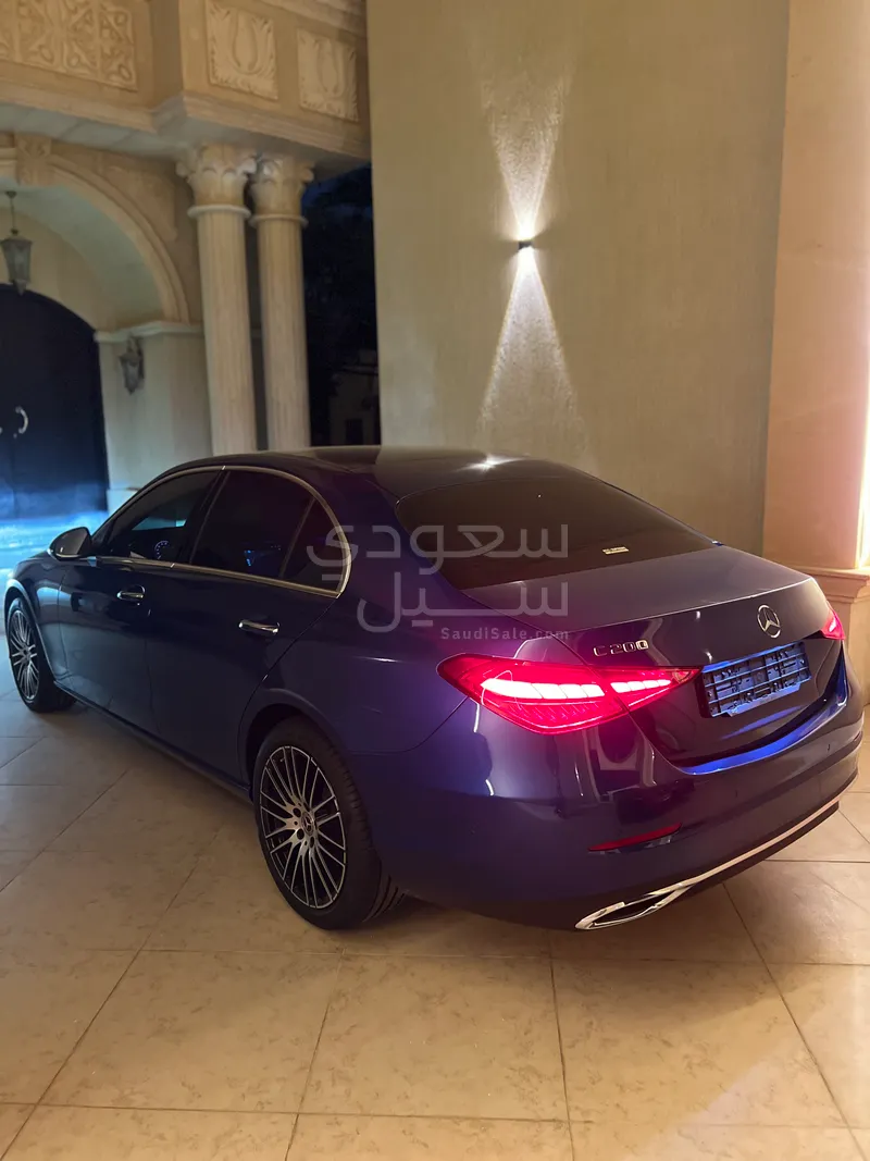 2024 مرسيدس - بنز سي 200