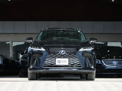 2024 لكزس أر إكس 350