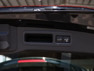 2024 لكزس أر إكس 350