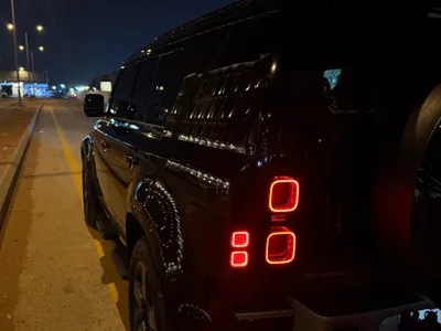 2025 لاند روفر ديفيندر 110