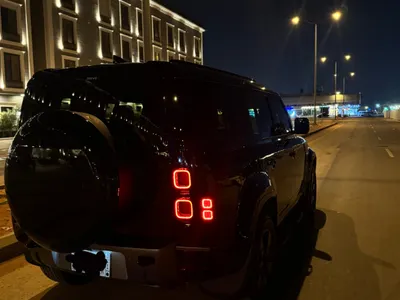 2025 لاند روفر ديفيندر 110