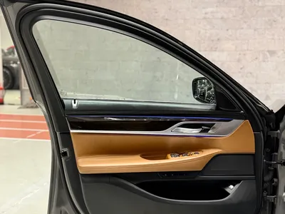 2021 بي ام دبليو الفئة السابعة 730 إل أي