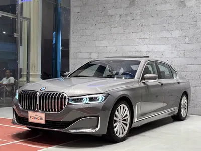 2021 بي ام دبليو الفئة السابعة 730 إل أي