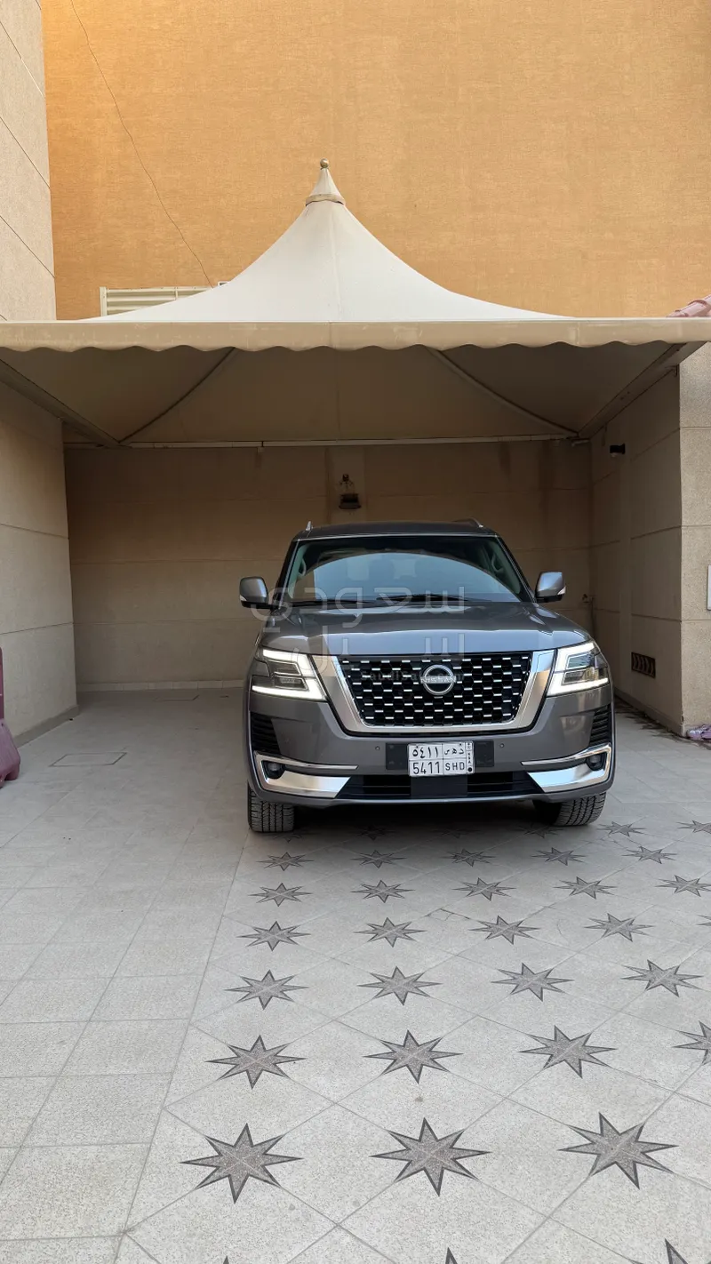 2023 Nissan Patrol Titanium