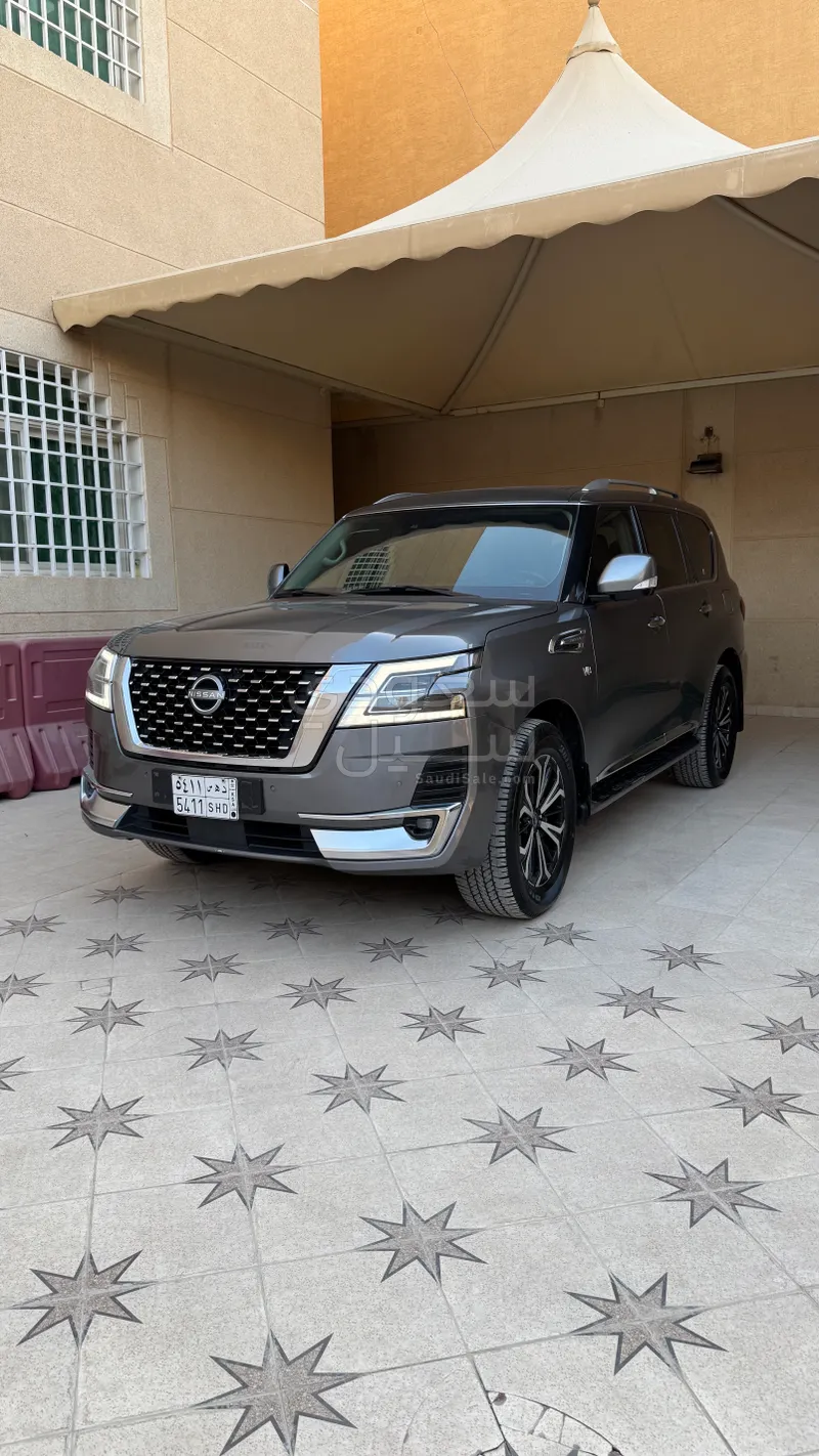 2023 Nissan Patrol Titanium