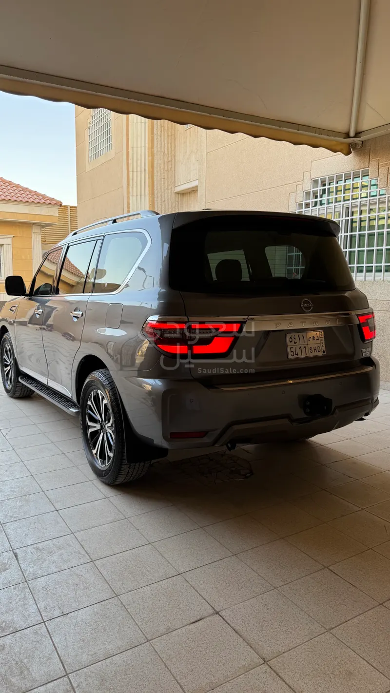 2023 Nissan Patrol Titanium