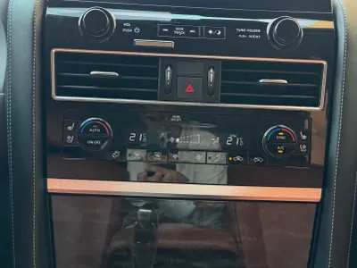 2023 Nissan Patrol Titanium