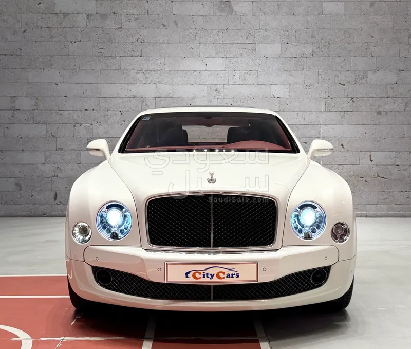 2016 بنتلي مولسان سبيد