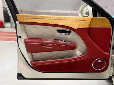 2016 بنتلي مولسان سبيد