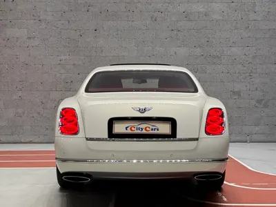 2016 بنتلي مولسان سبيد