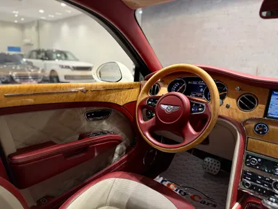 2016 بنتلي مولسان سبيد